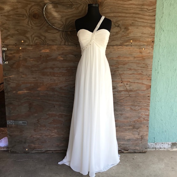 🆕 Destiny gown style #11531 - Picture 2 of 8